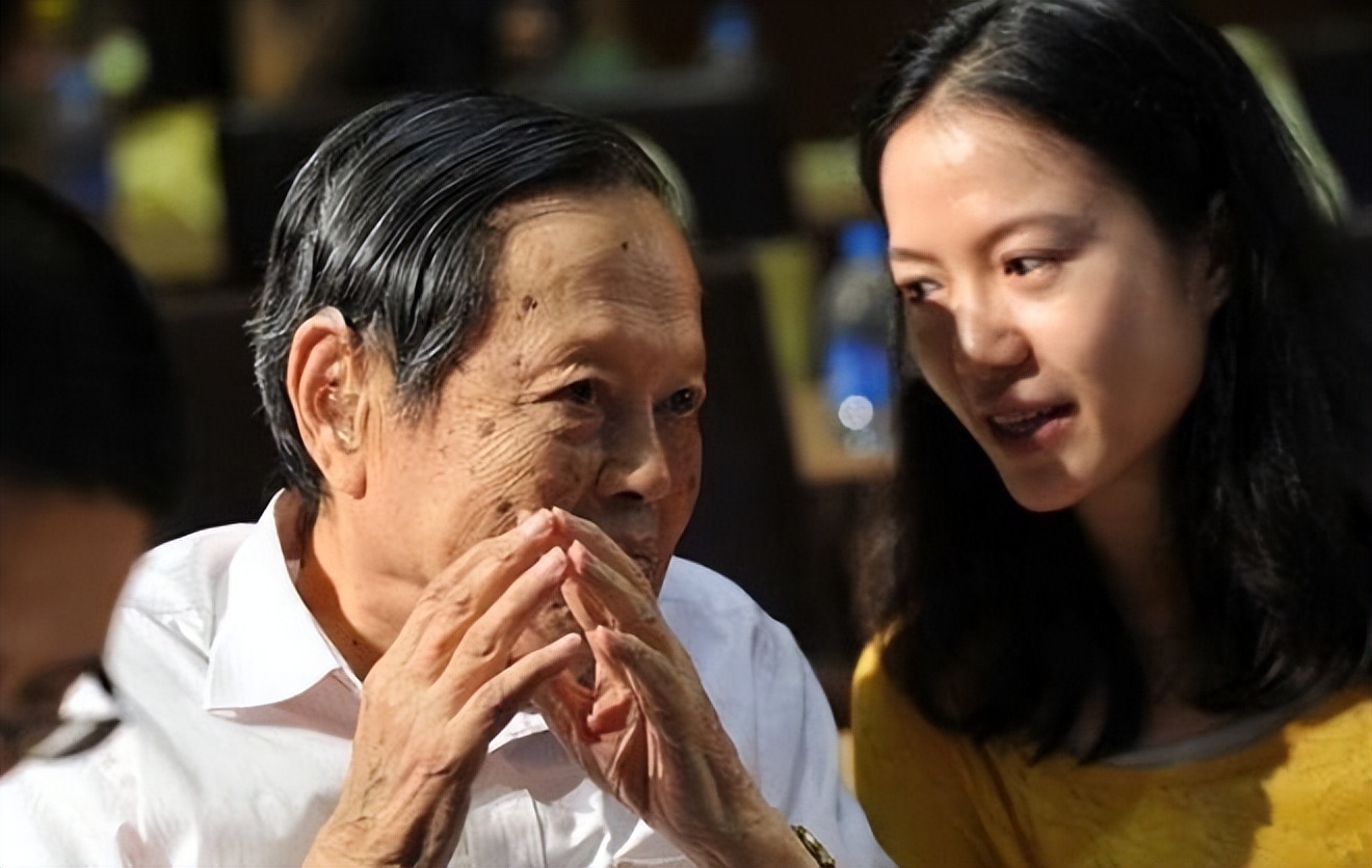 翁帆说出当年嫁82岁杨振宁的原因,翁帆28岁前是做什么的