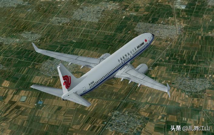 11月7日16点17分，一架从重庆飞往北京的飞机抵达河南新乡上空