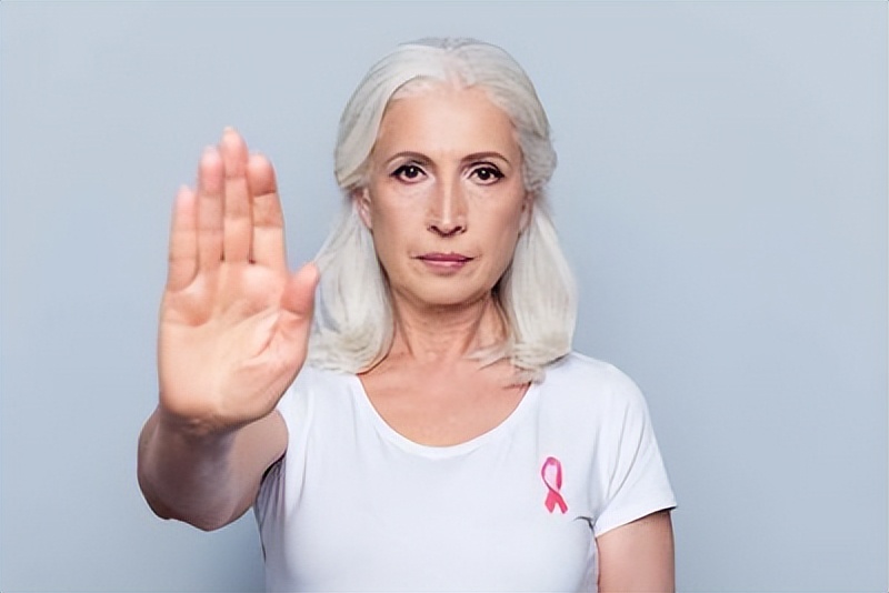 “宫颈病变”不只是小腹痛，还有4个异常，别再蒙在鼓里了