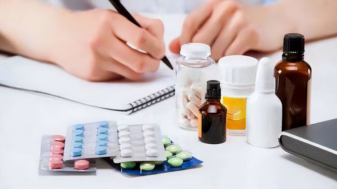 甲硝唑过敏可以用抗诺酮吗,奥硝唑和甲硝唑可以一起吃吗