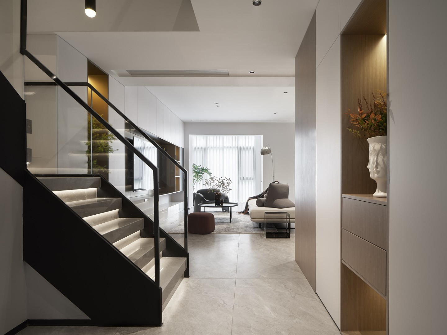 十堰装修--自己装还是找公司装哪个更划算？