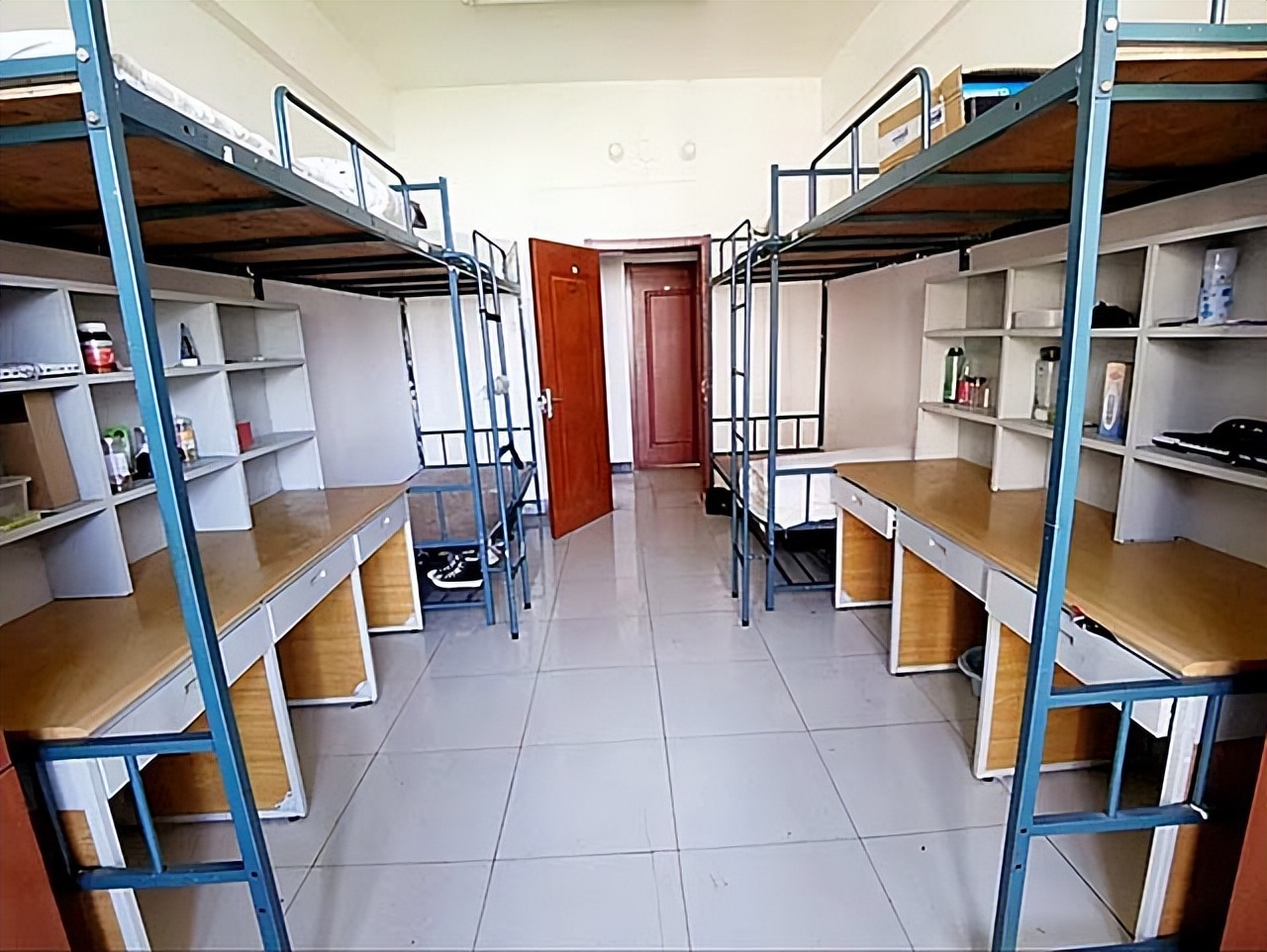 24岁男孩去世捐献器官救4人,20岁大学生去世捐献器官救7人