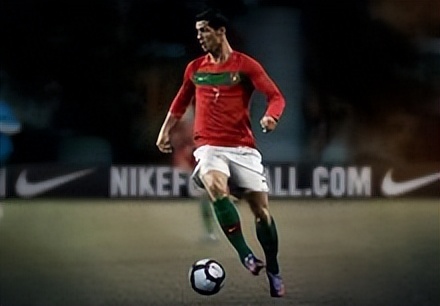 c罗回忆04欧洲杯决赛,现场见证c罗世界杯最后之舞