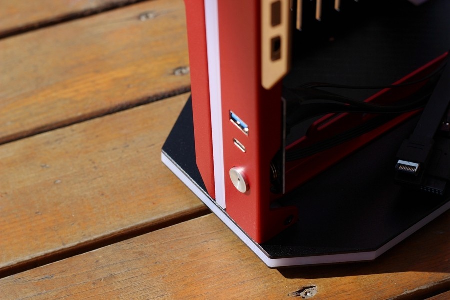 钢铁侠定制电脑,钢铁侠游戏主机