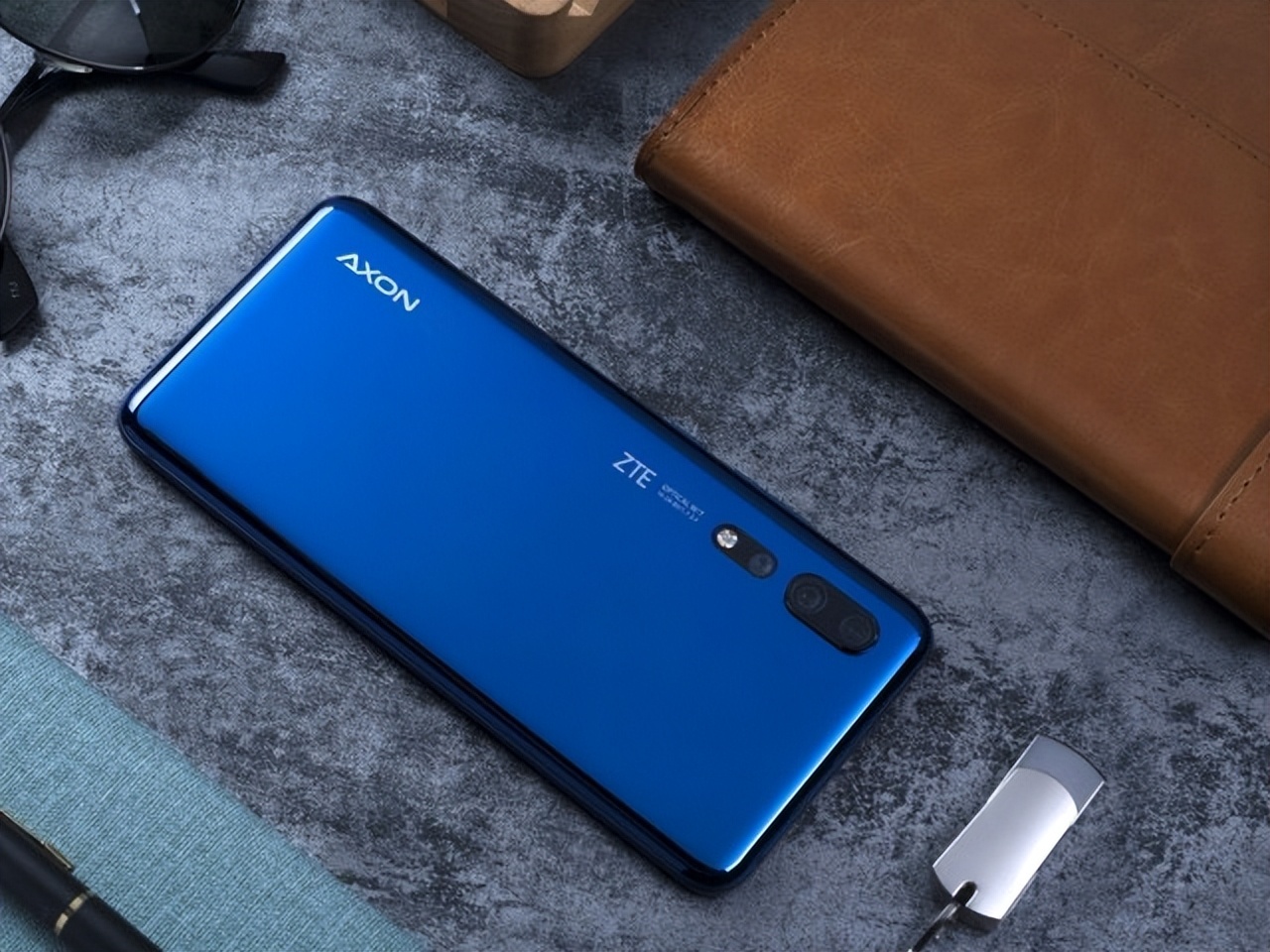 中华酷联手机国内和国外配置,中华酷联是指哪四个手机品牌