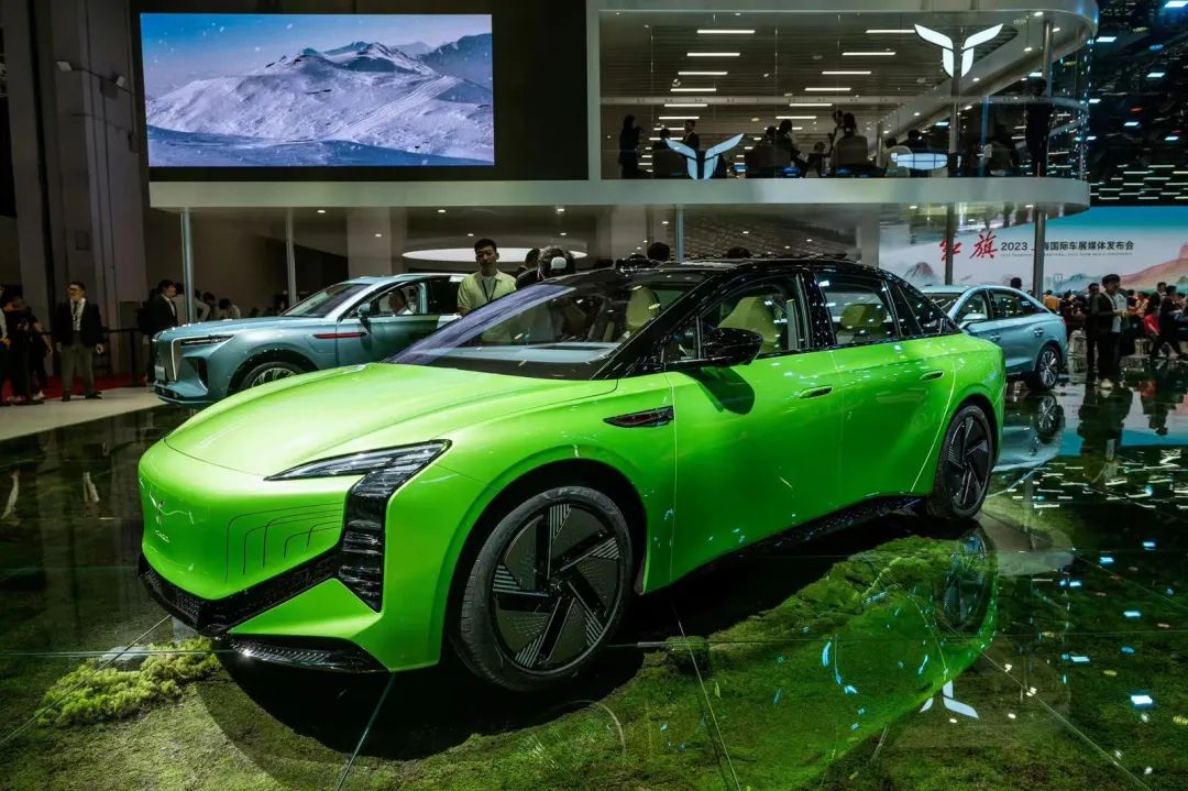 上海车展雷军看了什么车,雷军谈北京车展印象最深刻的车