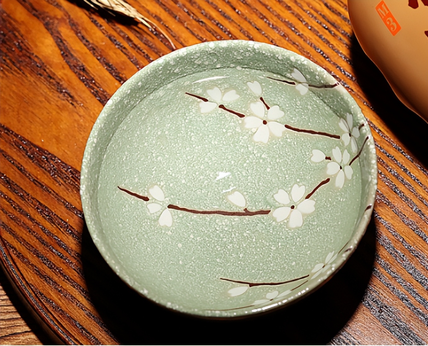 大批俄罗斯游客走进洛阳看牡丹,俄罗斯游客来中国疯狂购物