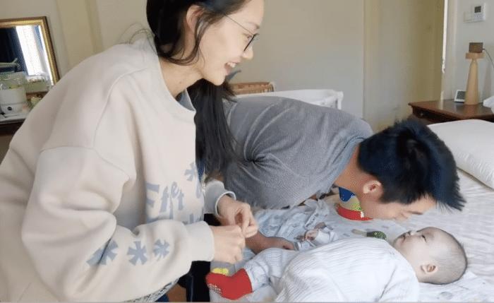 苗苗居家隔离生活,苗苗晒一家四口同框vlog