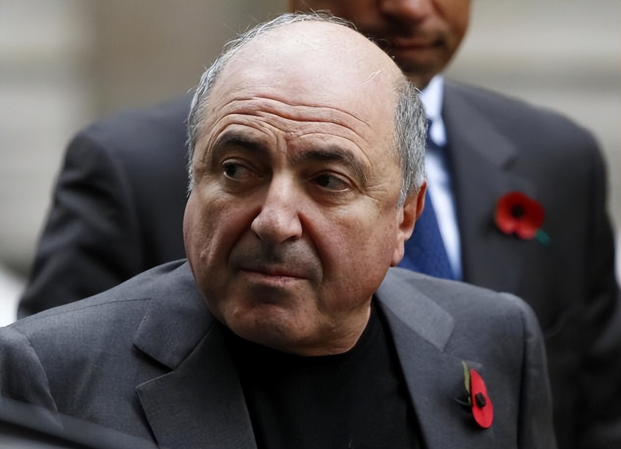 普京个人收入来源,普京每月收入多少