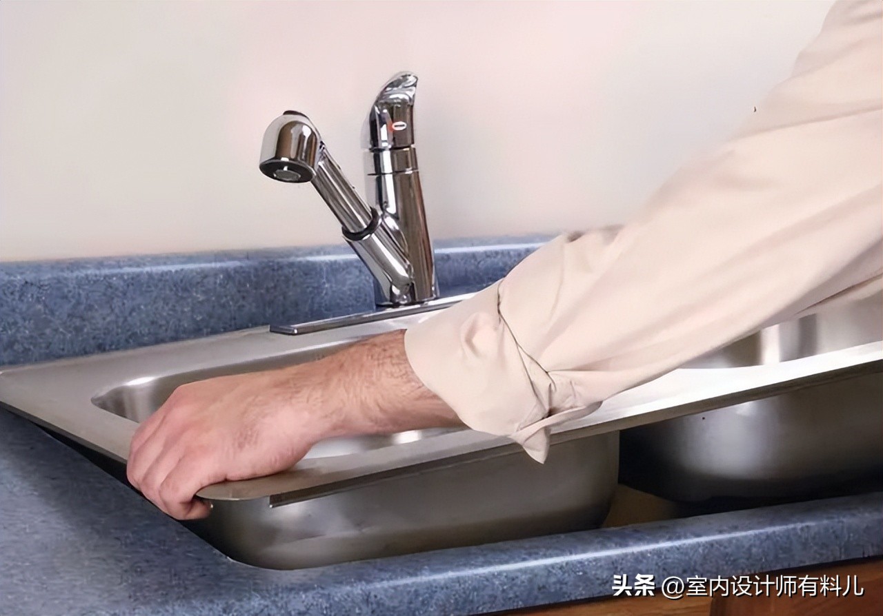 其实装修的很多坑都是设计不到位,装修入住后才发现没用的设计