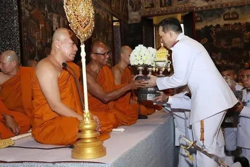 “性工作者”泛滥成灾，依靠灰色行业生存的泰国，还有救吗？