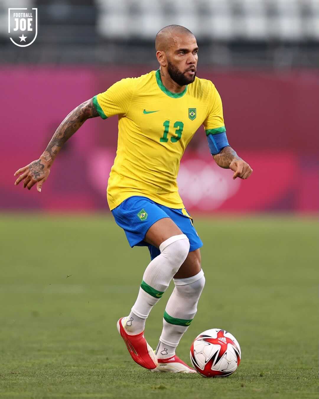 世界足坛得冠军最多球员,世界足球冠军最多的运动员