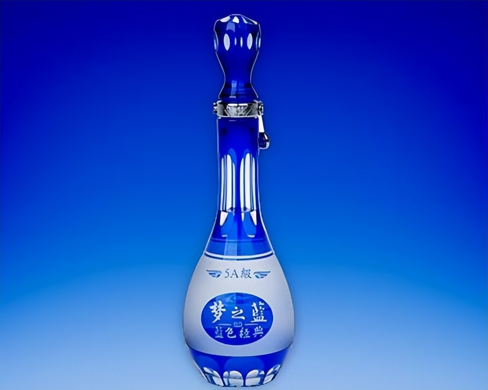 宿迁人喝酒怪象:老百姓口头表扬洋河，却嘴很“诚实”，专挑这3款