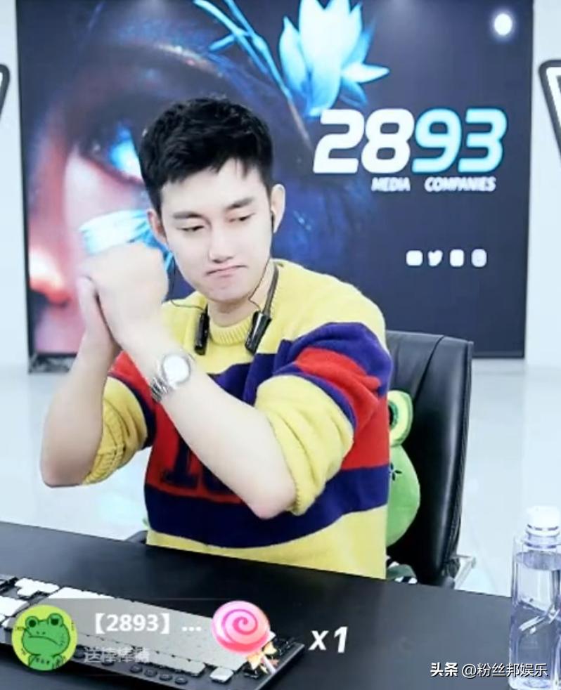 阿哲回应刷钱视频,阿哲回应欠七夜钱