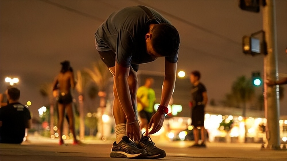 李宁夏日跑鞋 (夏日跑鞋透气)