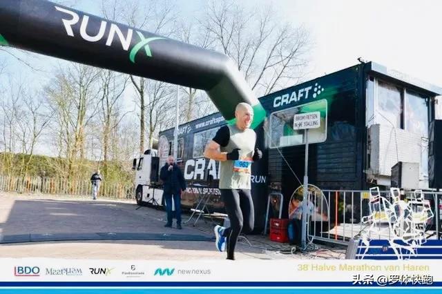 足坛牛人罗本视频,足球史50大巨星罗本