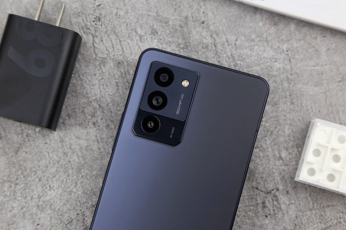 拯救者y70手机,拯救者y70处理器