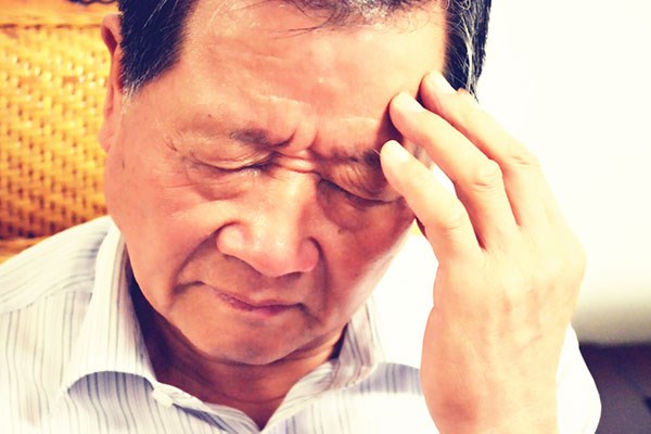 成年男性缺乏雄性激素,男性缺乏雄性激素有什么症状