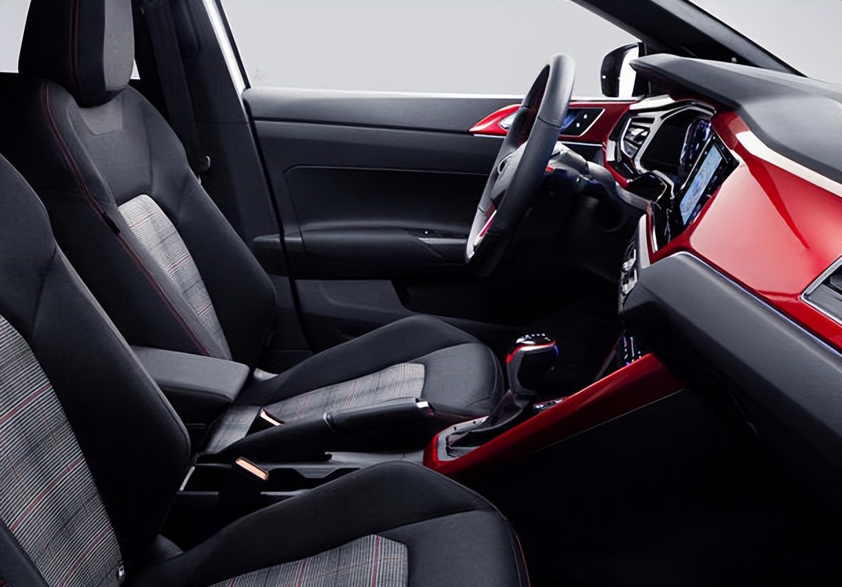 第二代大众polo1.4三厢升级,大众polo2019年款自动1.5报价