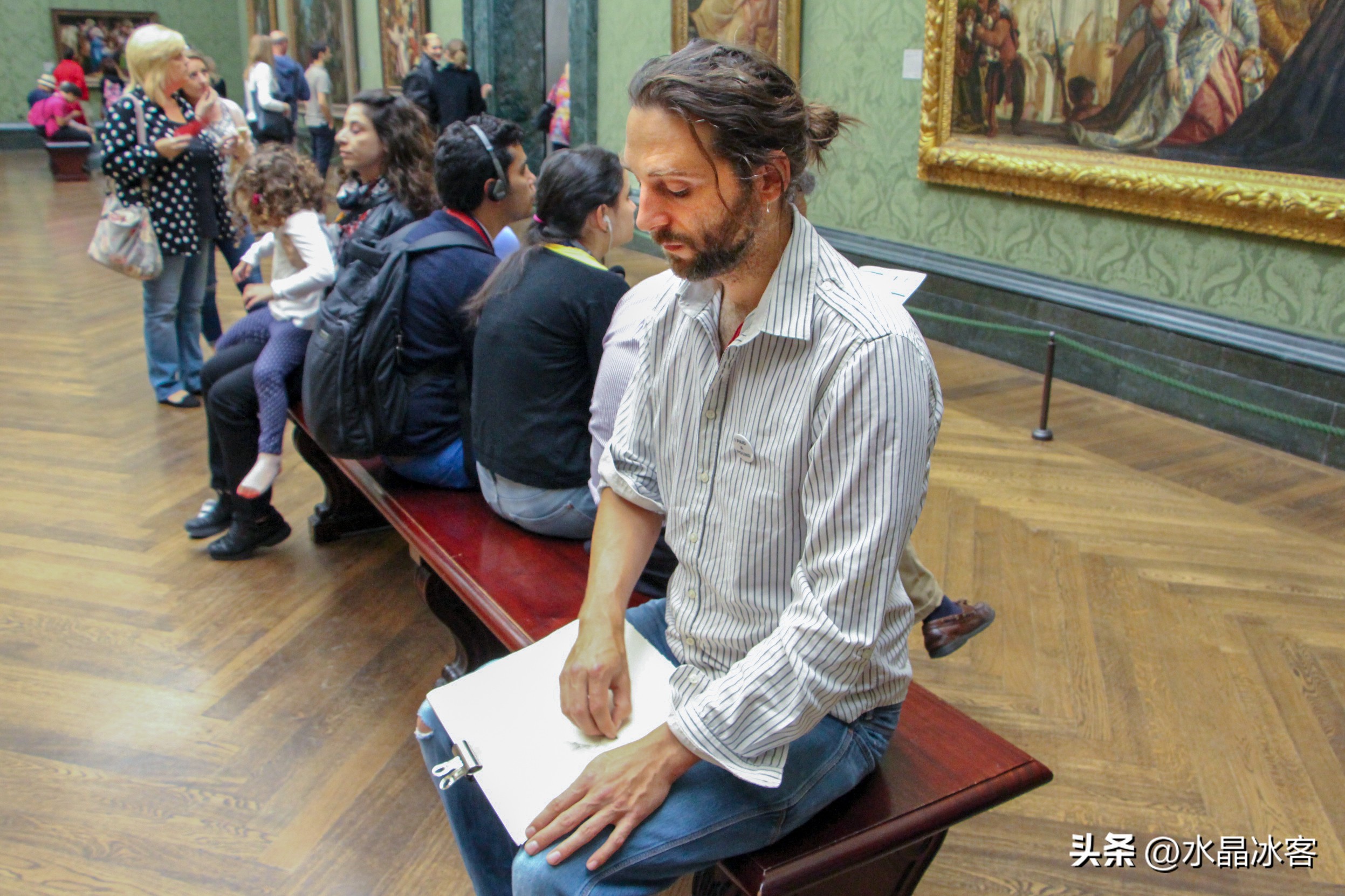 英国伦敦塔桥,英国行购物