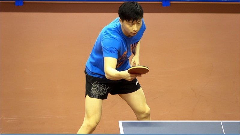 铜墙铁壁的防守马龙,马龙让人赞叹外界吐槽