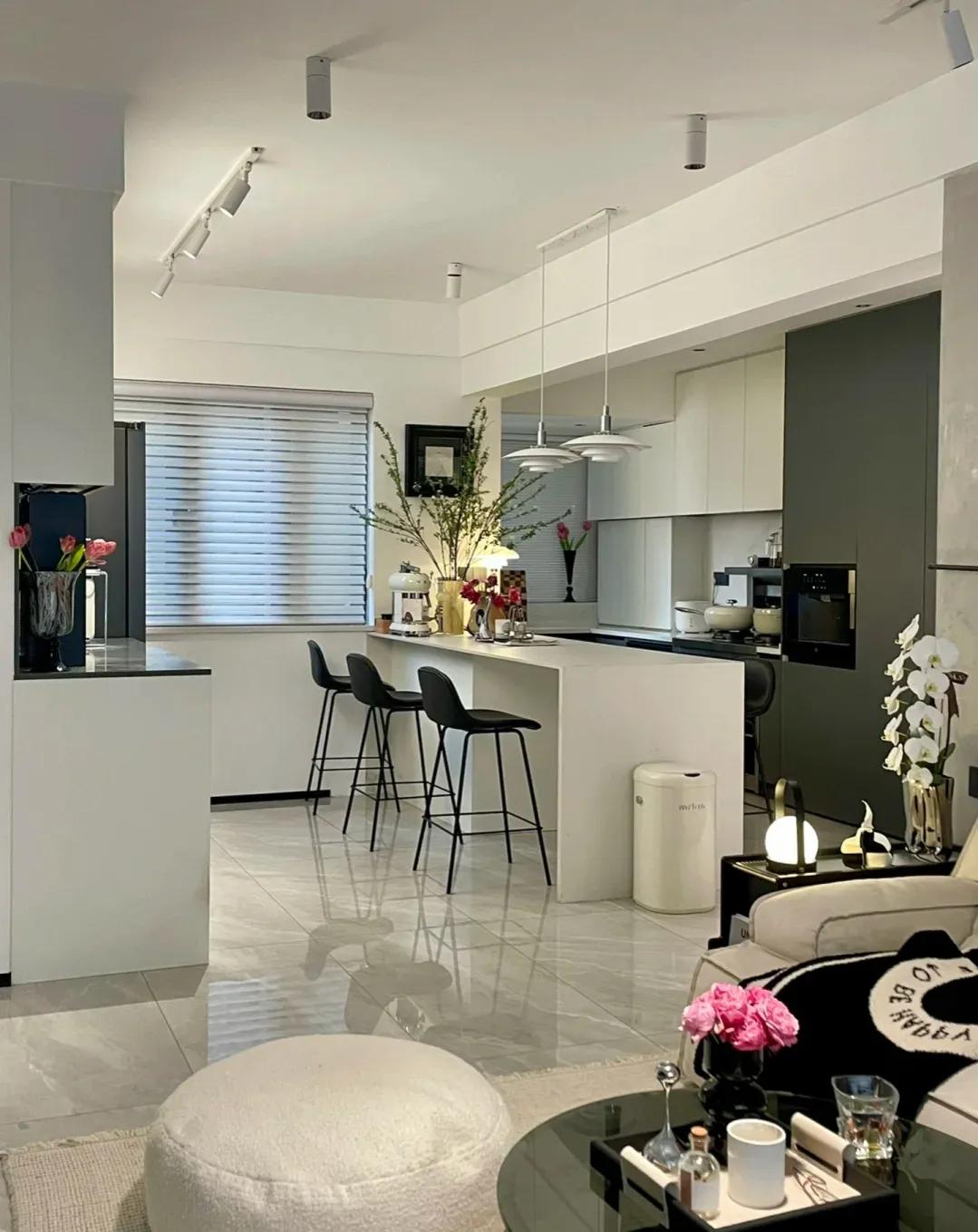 广东夫妇拒绝过度装修，把101平米新房装修得太漂亮，堪称教科书