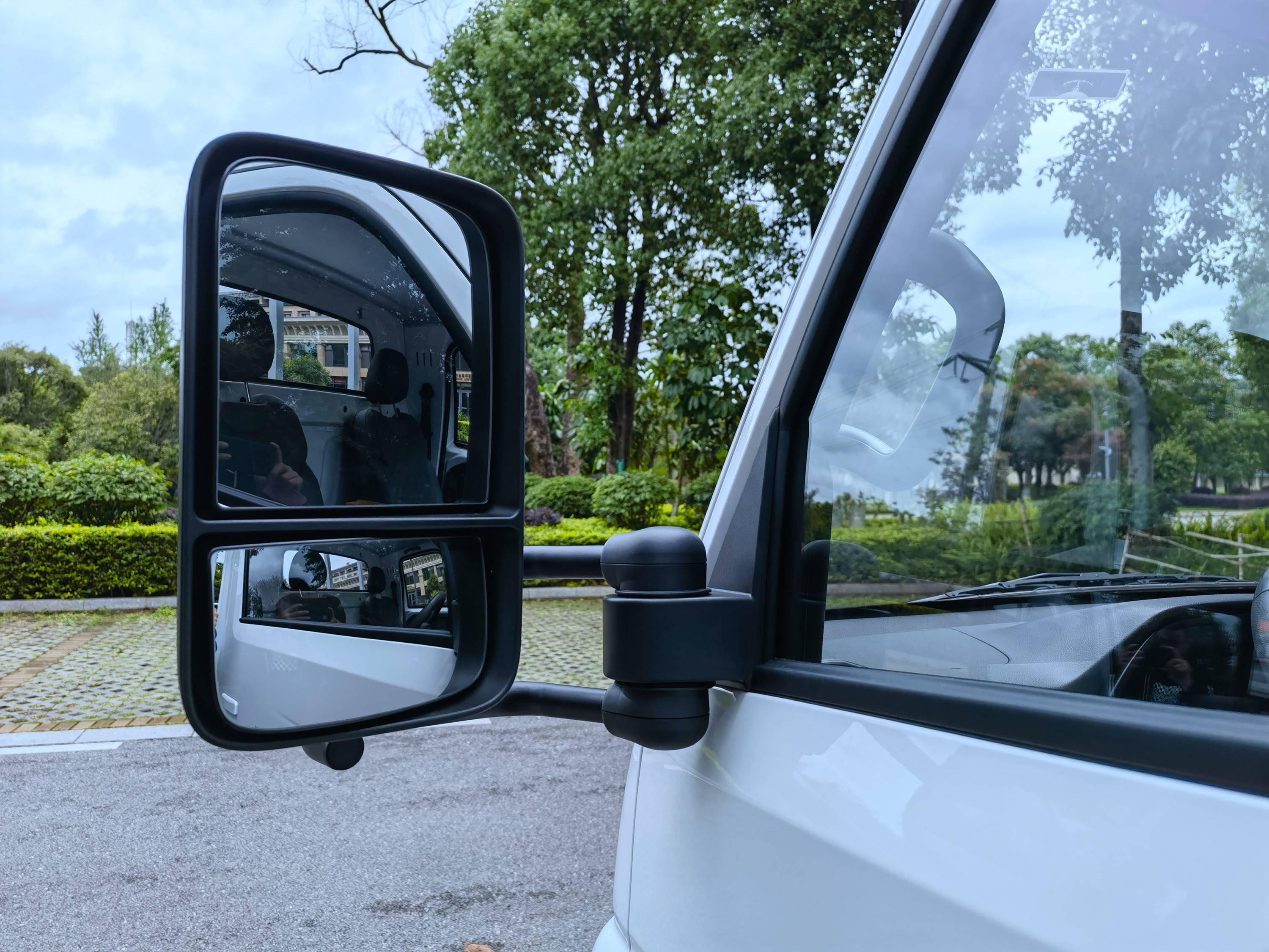 五菱新卡能拉2.5吨货,五菱最新款拉货王