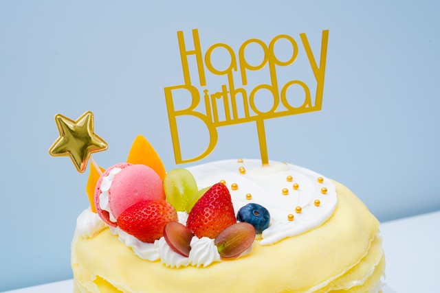 当母亲过生日，嫂子送了一个比我更大的红包，母亲的态度令我伤心