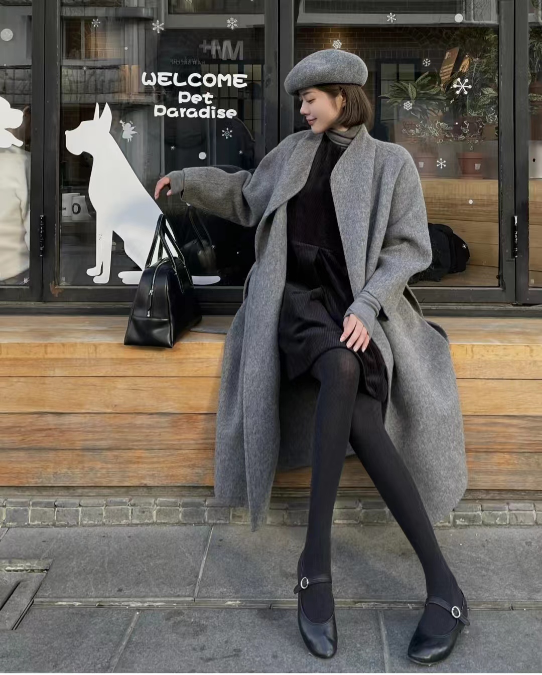 中款深灰色大衣怎么搭配好看,maxmaralabbro灰色大衣