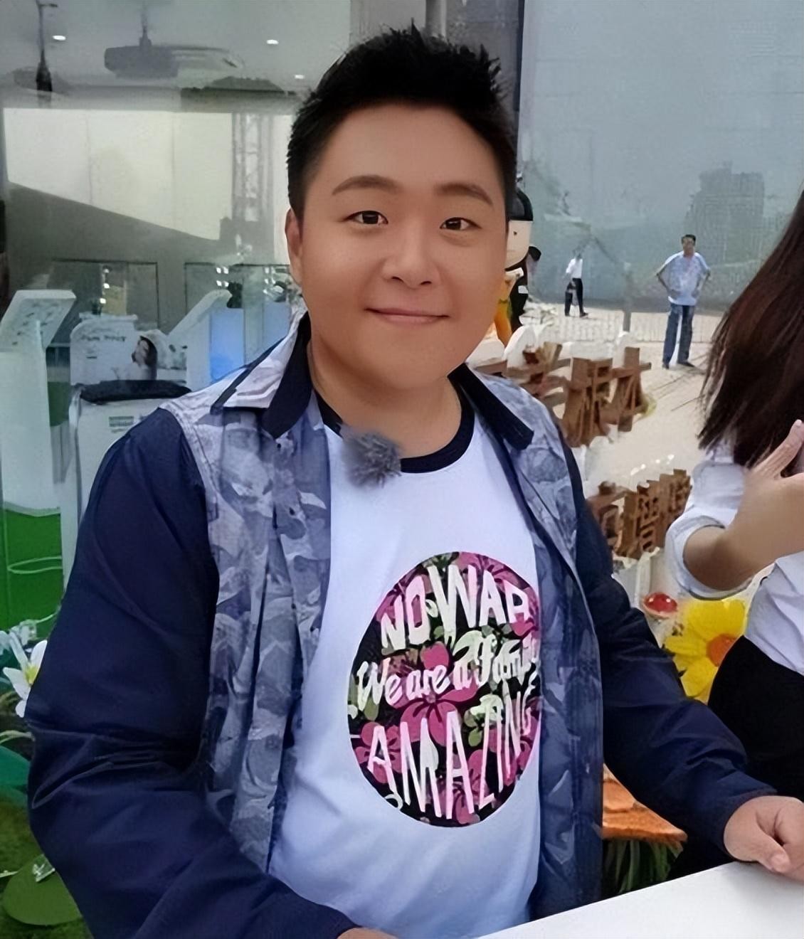 释小龙郝劭文当伴郎,释小龙为郝劭文婚礼当伴郎