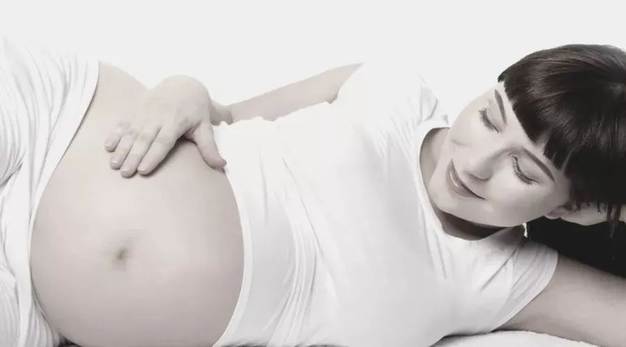 总是感觉阴道口有东西，是因为盆底肌松弛吗？