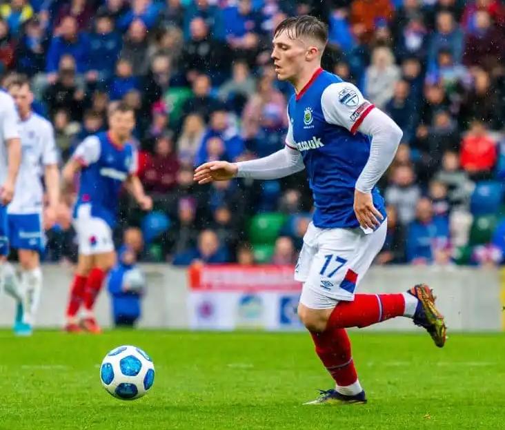 欧冠比赛直播多特,林菲尔德vs博多格林特