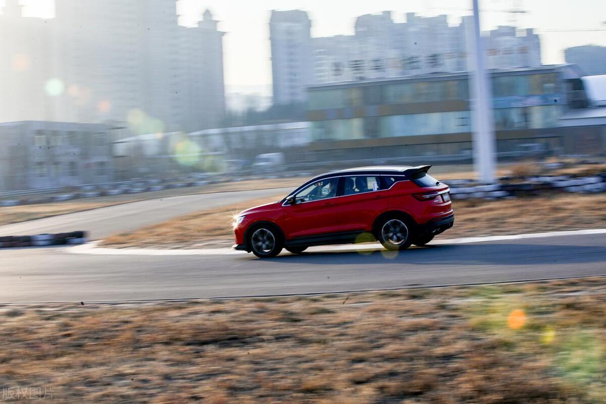 女性5-8万左右自动挡车,8万左右什么车性价比最高