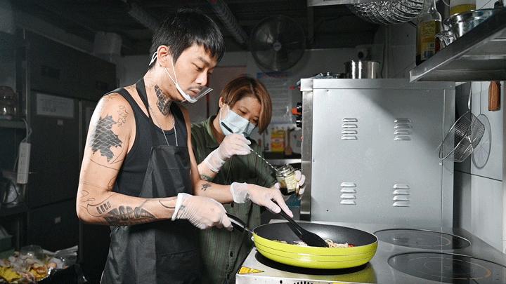 北京烤鸭香酥地道,北京地道烤鸭盒装好吃吗