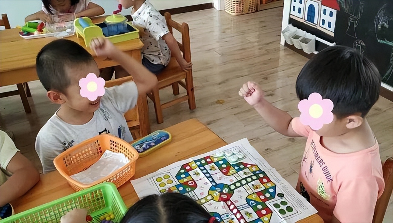 自闭症小孩在幼儿园不做操怎么办,自闭症在幼儿园不睡觉怎么办