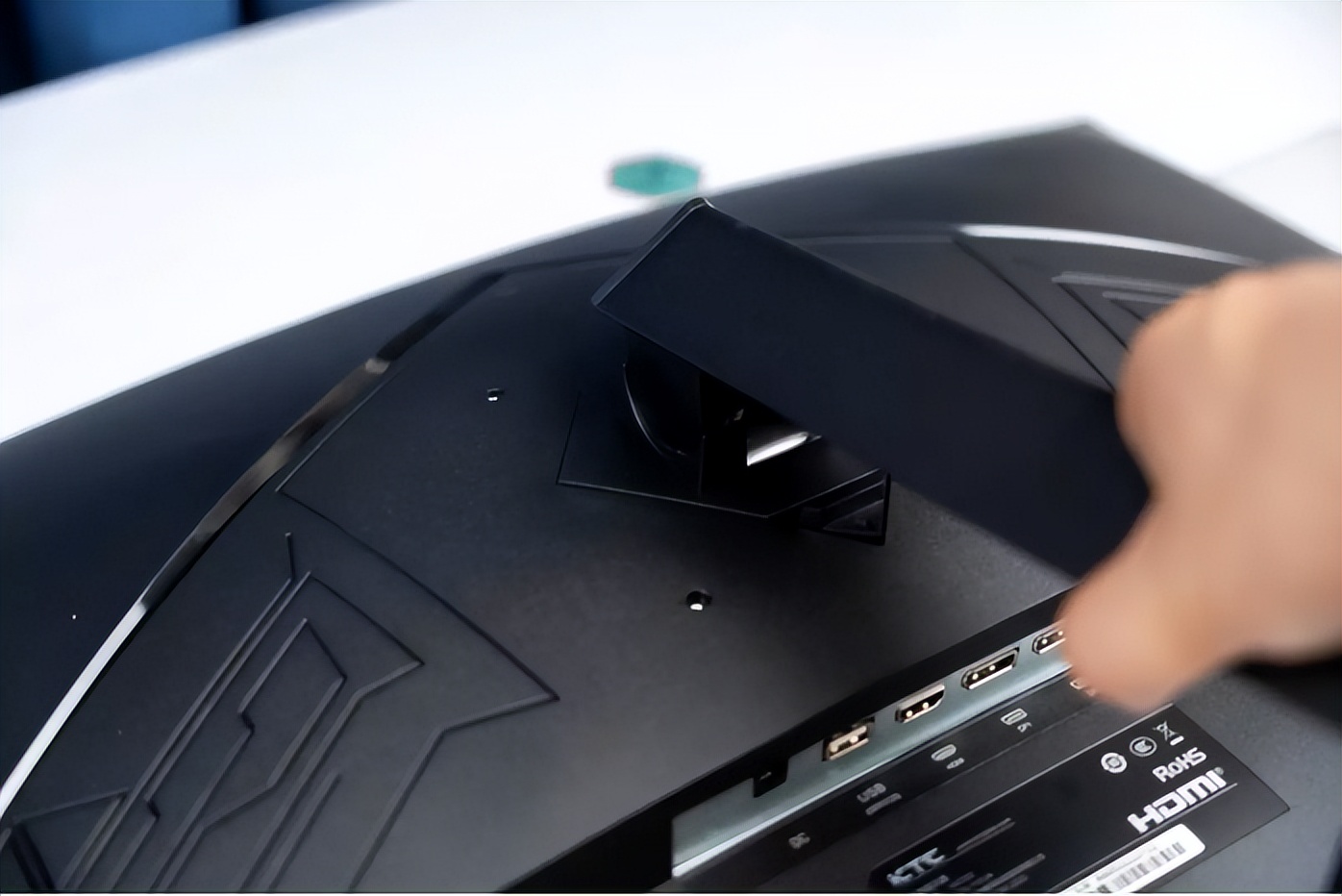 27寸2k240hz电竞显示器推荐,27寸2k144hz电竞显示器推荐