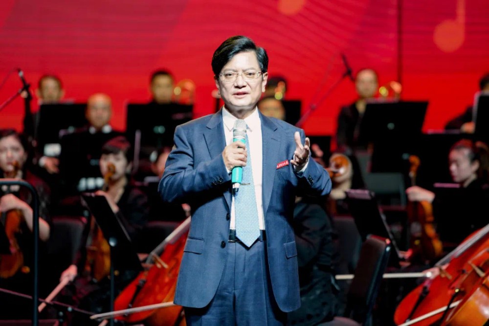 官宣通过双一流评选，太原理工大学沸腾了，齐声大喊“强哥威武”