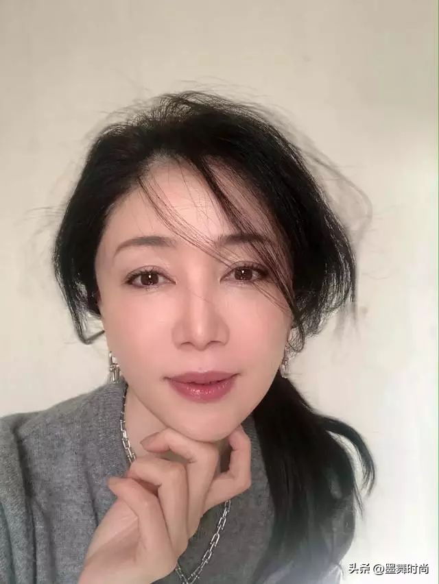 一招教你减龄秘诀,教你一招减龄小技巧