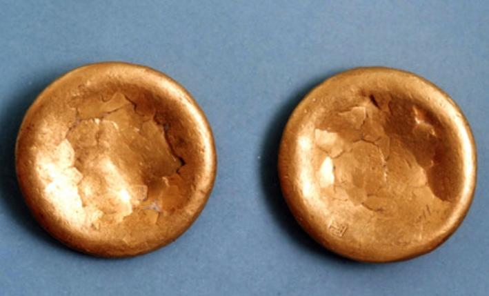 西安挖出219块金饼,烧砖挖出价值20亿的金饼