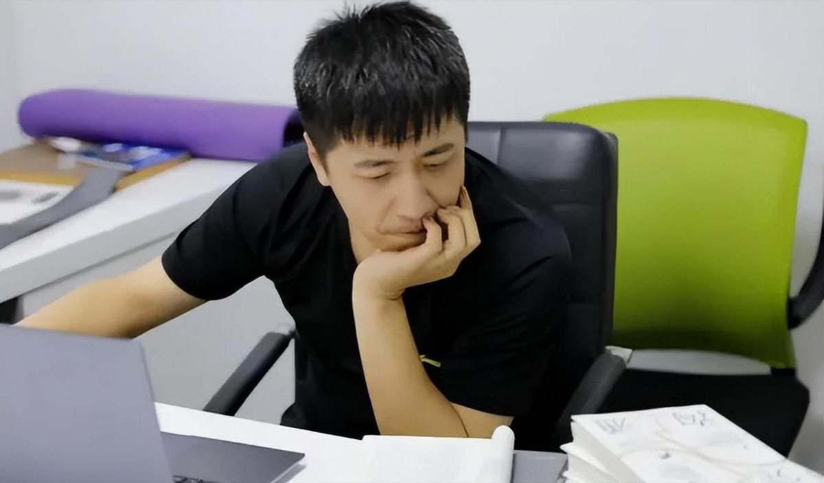 张雪峰报考十大建议,张雪峰揭露现实新闻