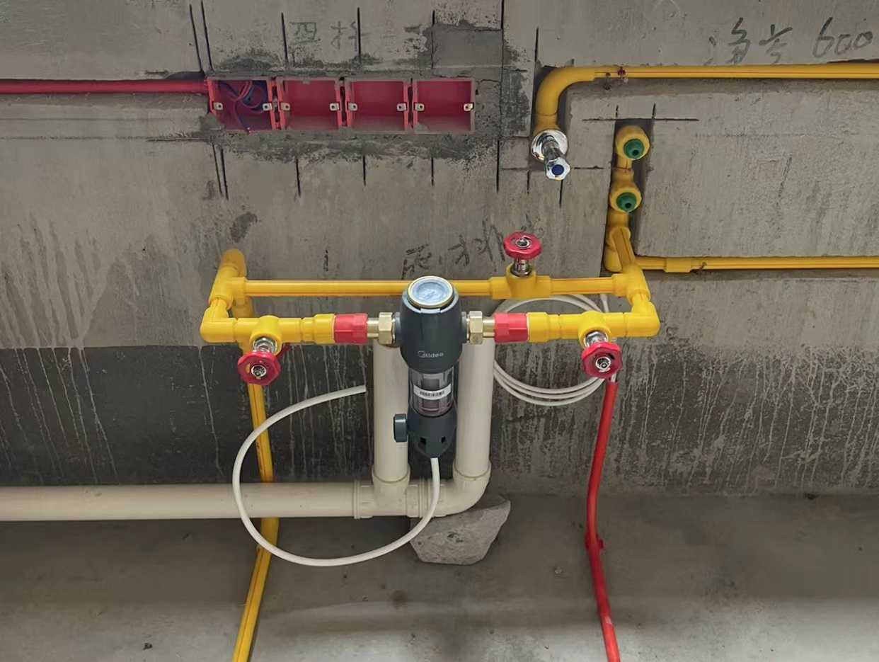 前置过滤器在改水电时安装能免费？水暖工：少刷点视频，别做梦了