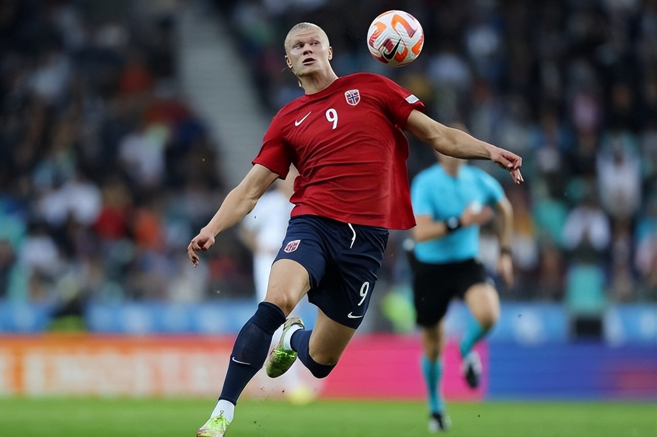 “双塔”完胜“单魔”！“塞铁”最强一环恐搅乱世界杯格局