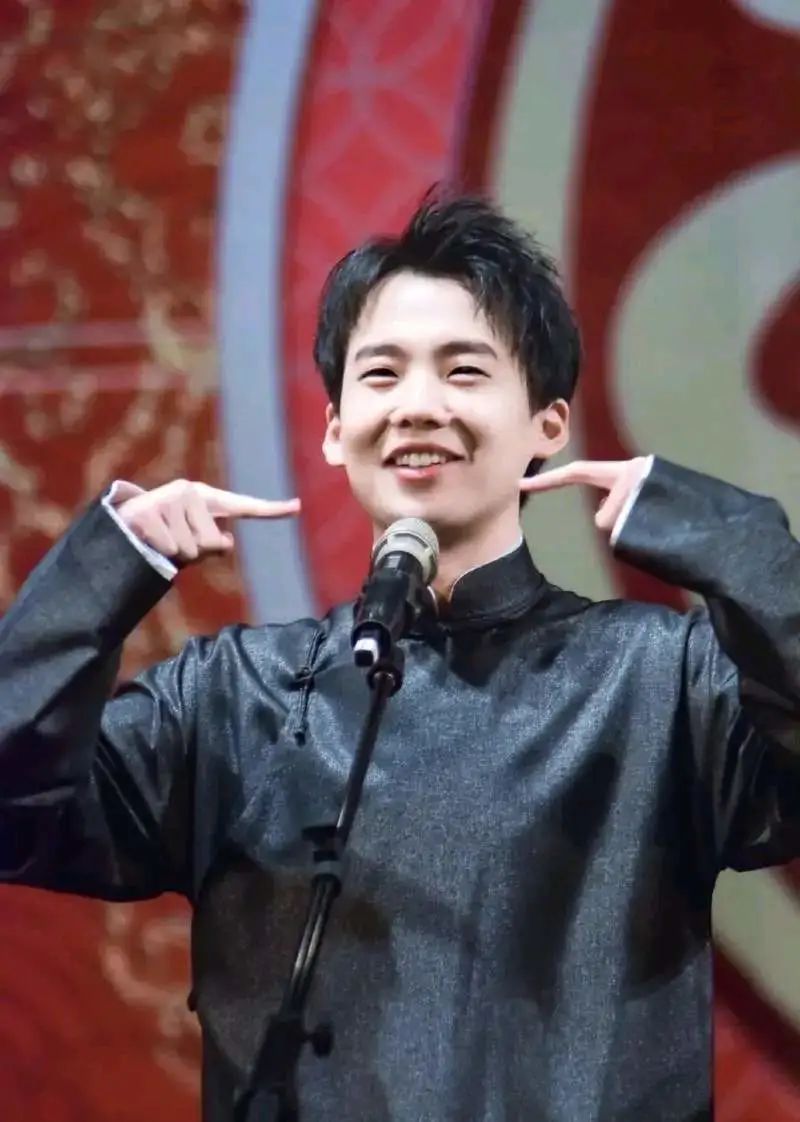 郭德纲郭麒麟挫折式教育,郭德纲的教育方式的视频