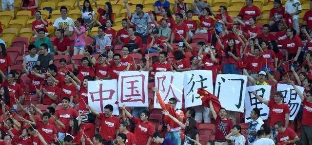 扬科维奇谈中国足球,国足扬科维奇的阵型