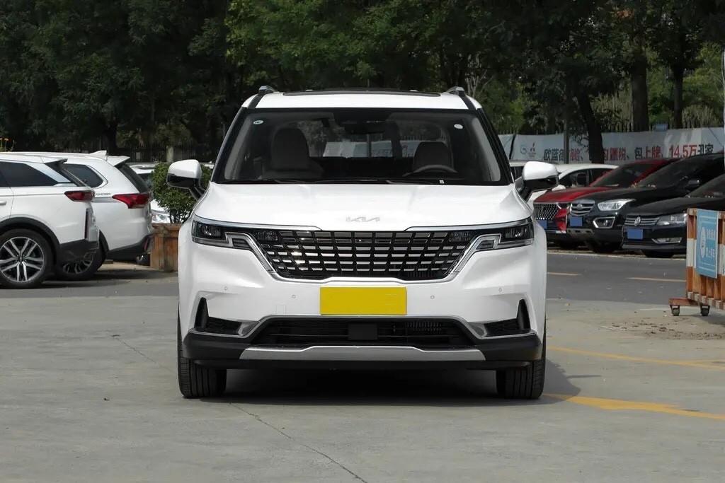 国产新一代起亚嘉华实车首次曝光,试驾起亚嘉华顶配版