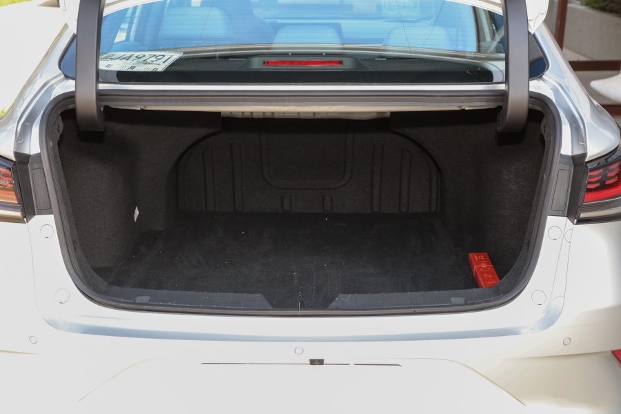 买长安锐程plus,长安逸动锐程plus如何选