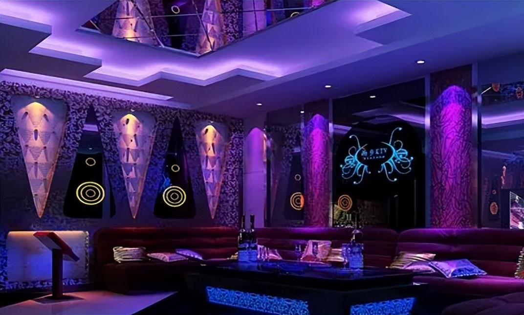 加盟什么店最赚钱ktv加盟店排行榜,小县城开个ktv加盟什么品牌好