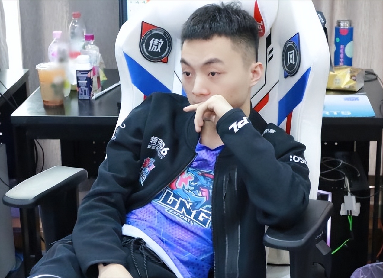 lng被淘汰官博彻底炸锅,lng被淘汰名场面