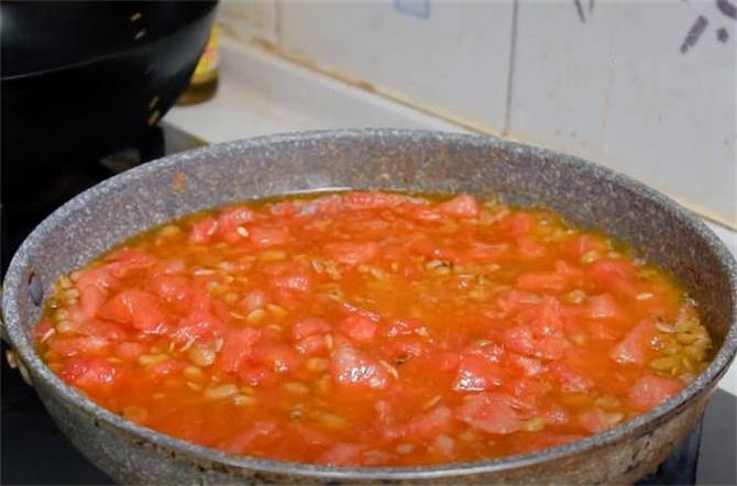 自制西瓜酱的做法视频,自制西瓜酱最简单的方法