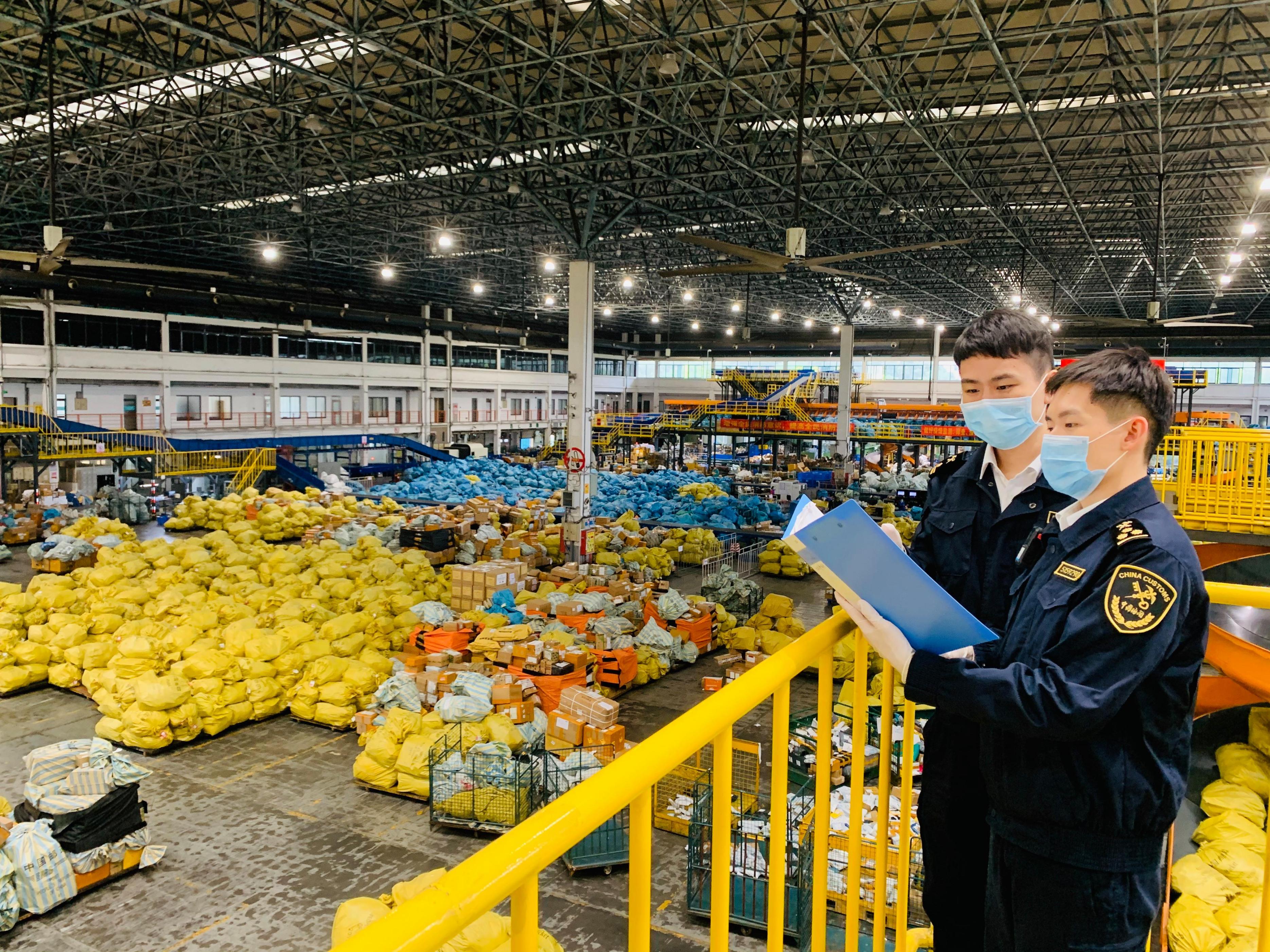 集运国际快递到法国多少钱,集运国际物流寄件